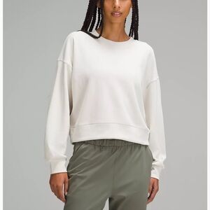 Softstreme Perfectly Oversized Cropped Crew